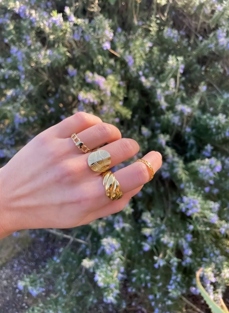 Eye of the Sun Ring - Gold