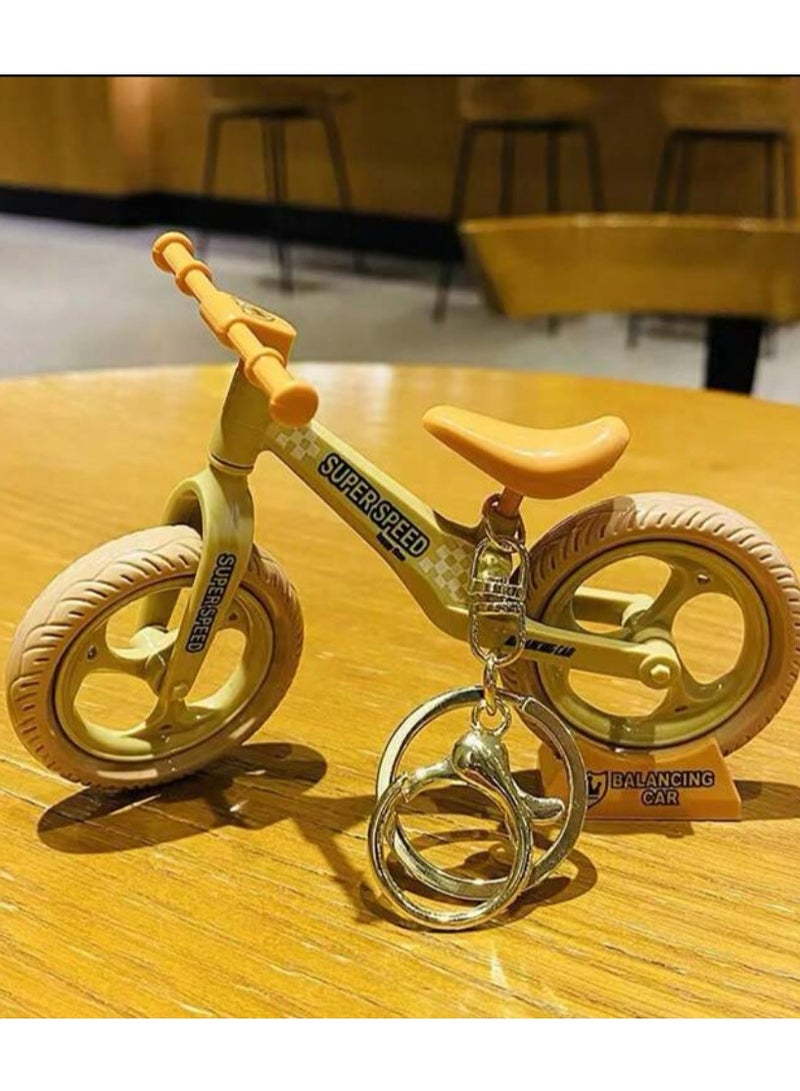 Noonflower Stylish Keychain With Hook Multi Use