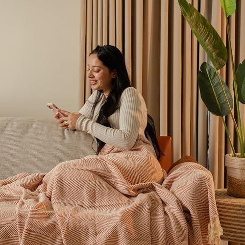 SASHAA WORLD Striped Chevron Throw Blanket | Throw for Sofa, Bedroom & Chair | Blush Pink Throw Blanket | 180 x 130 cm Pack of 1 - Image 2