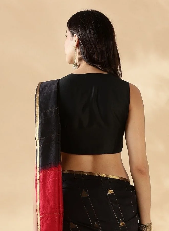 أبهشتي Sleeveless round neck front open blouse
