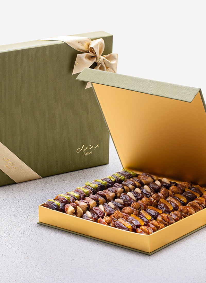 Bateel Palm Large Gift Set Premium Filled Dates 1 Box (963g) - Image 2