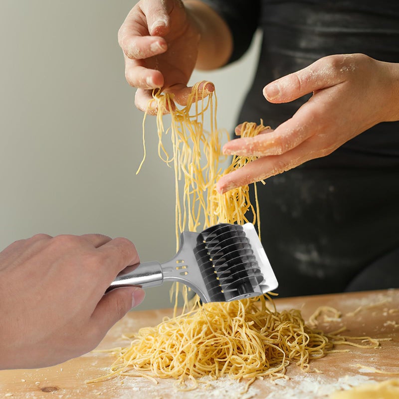 Stainless Steel Manual Pasta Maker Noodle Cutter Dough Scraper Rust Proof Kitchen Tool - Image 5
