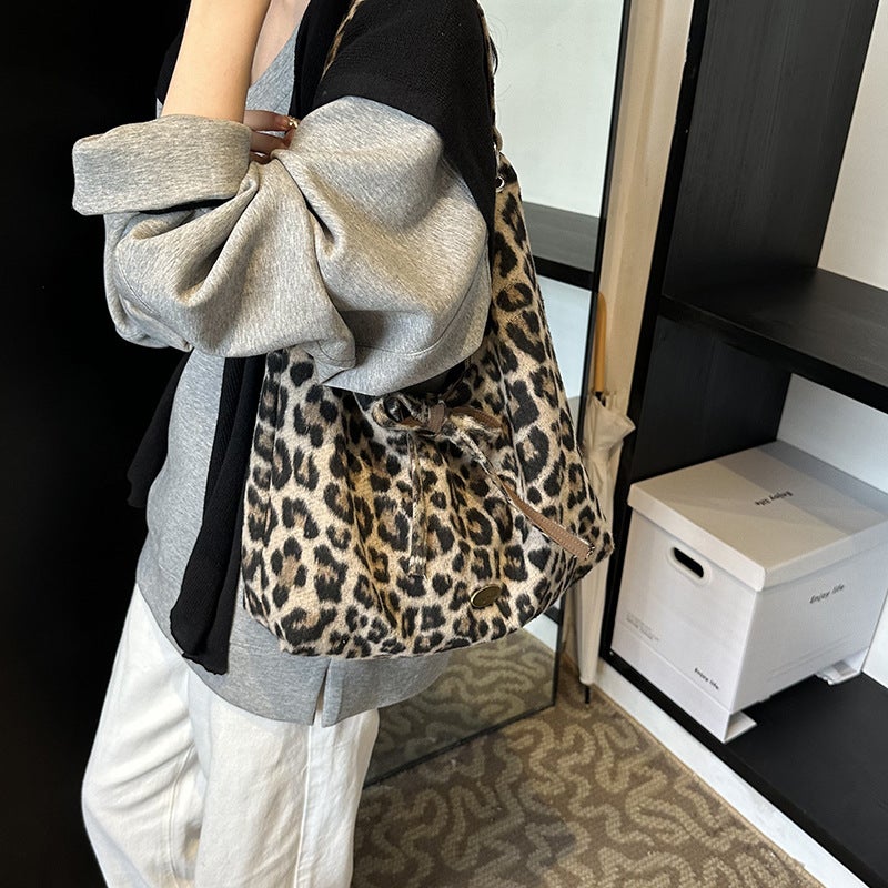 Vintage Underarm Leopard Tote Bag Women'S Fashion Trendy Large Capacity Shoulder Bag All-Match Women'S Bag - Image 1