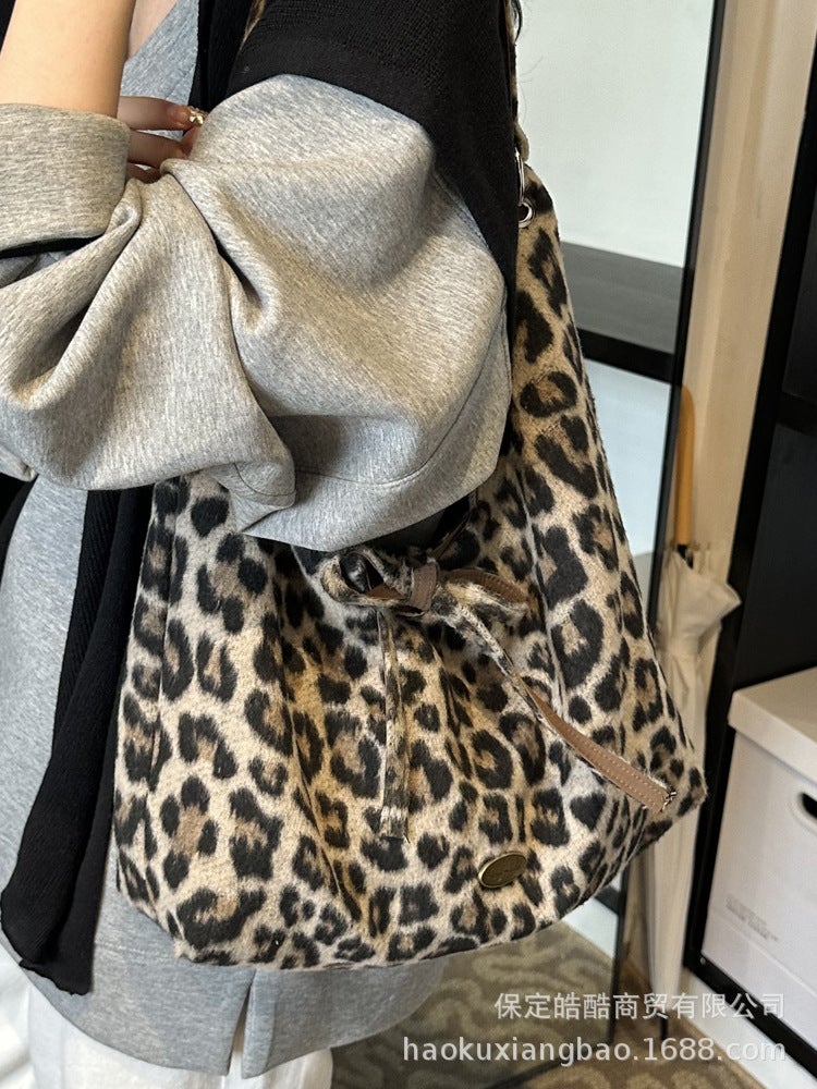 Vintage Underarm Leopard Tote Bag Women'S Fashion Trendy Large Capacity Shoulder Bag All-Match Women'S Bag - Image 2