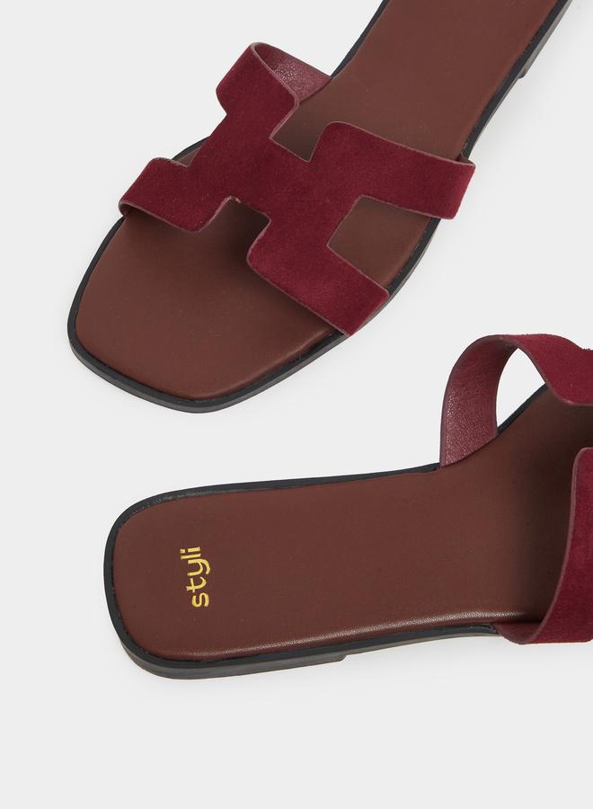 Styli Burgundy Flat Sandals - Image 3