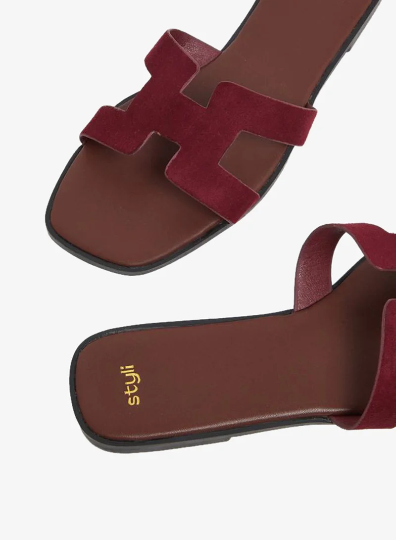 Styli  Burgundy Flat Sandals for Women | Best Price UAE