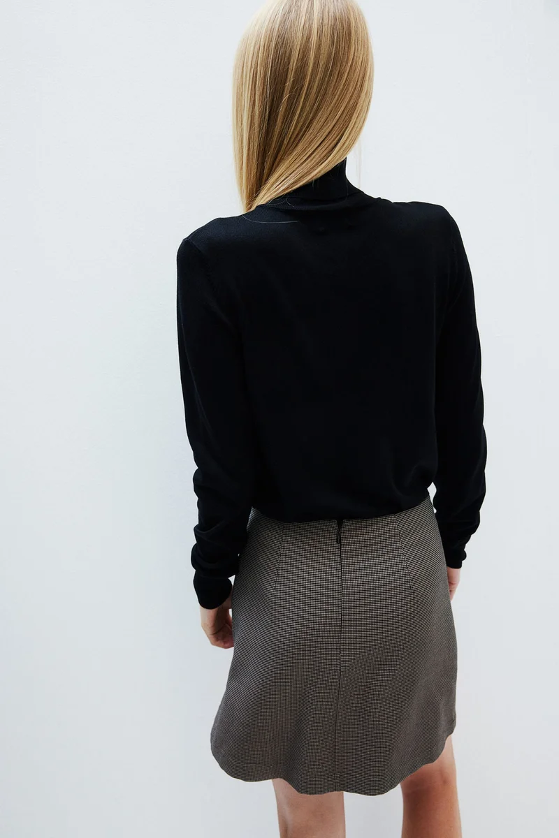 H&M Metal-Detail Mini Skirt