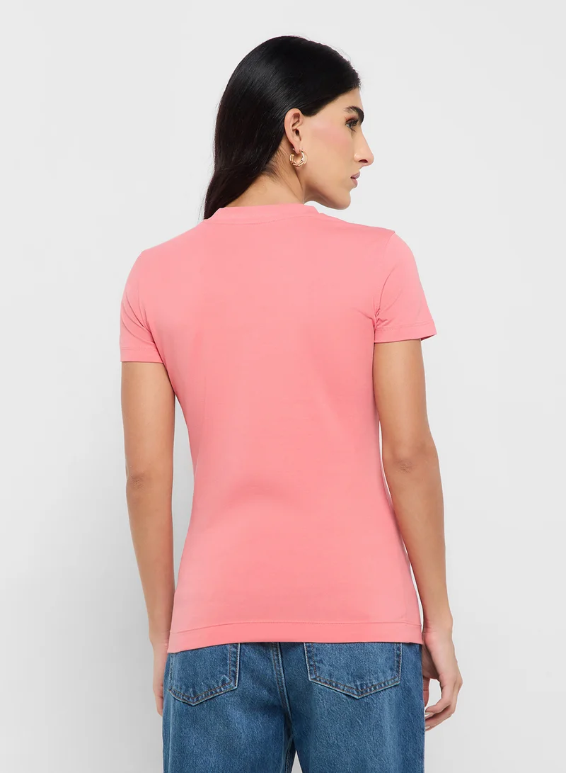 GUESS Crew Neck Short Sleeve Logo T-Shirt