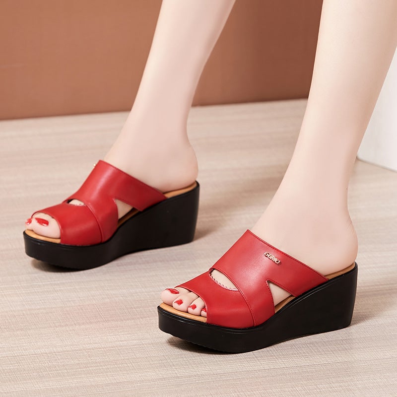 Soft-Soled Wedge Sandals For Women 2025 Outer Wear Platform Thick-Soled Slippers Waterproof Platform Fitting Room Slippers - Image 3
