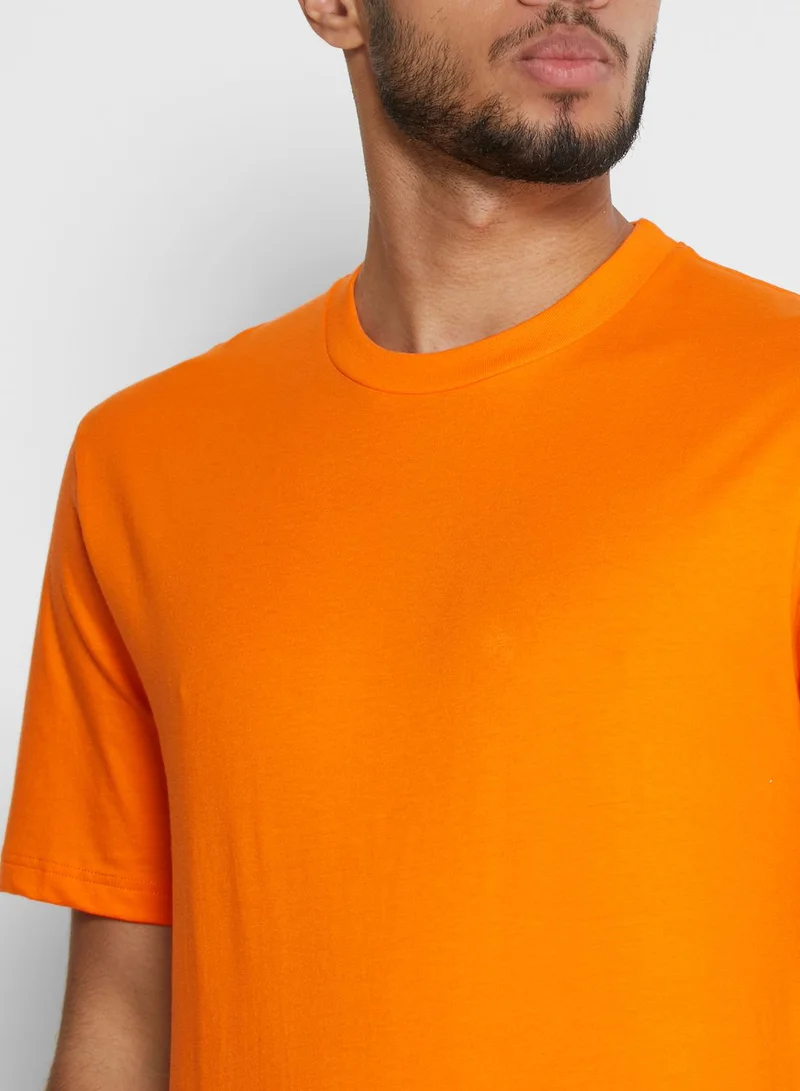Seventy Five Basics Essential Crew Neck T-Shirt