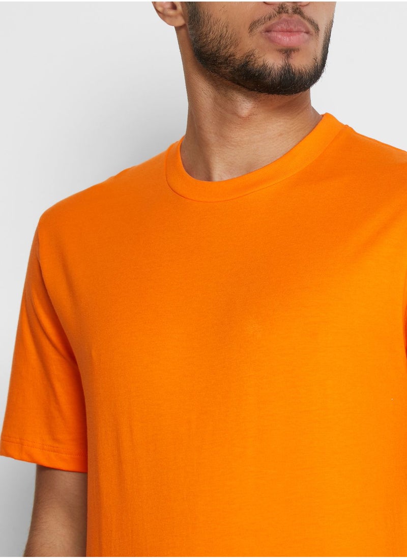 Seventy Five Basics Essential Crew Neck T-Shirt  - Image 3