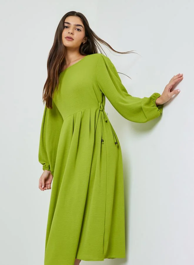 تايك تو Green Solid Tie-Up Waist Pleated A-Line Midi Dress
