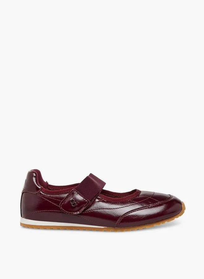 سيليست Women Hook & Loop Sneakerina