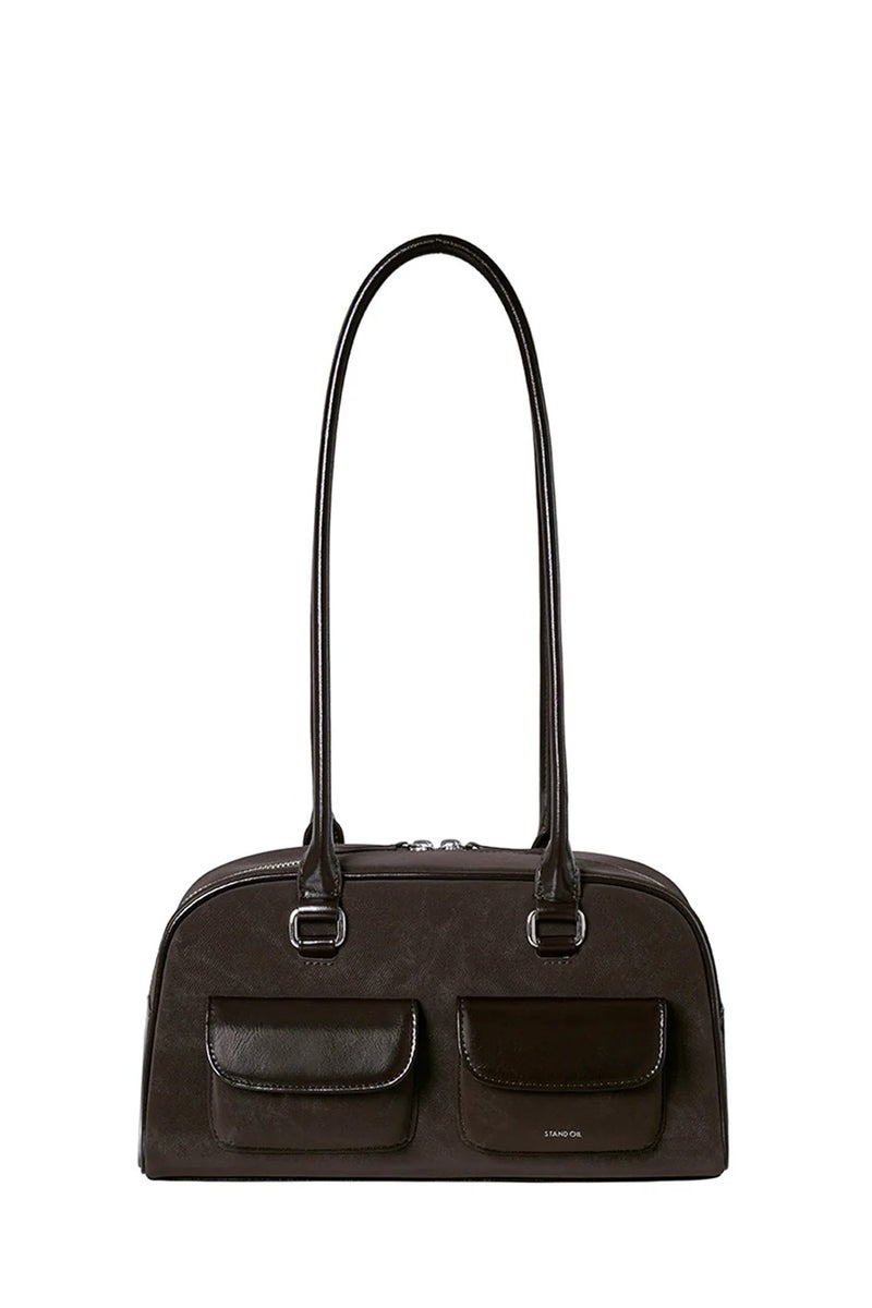 ستاند حقيبة كتف جلدية  Oil Chubby Bag - Image 1