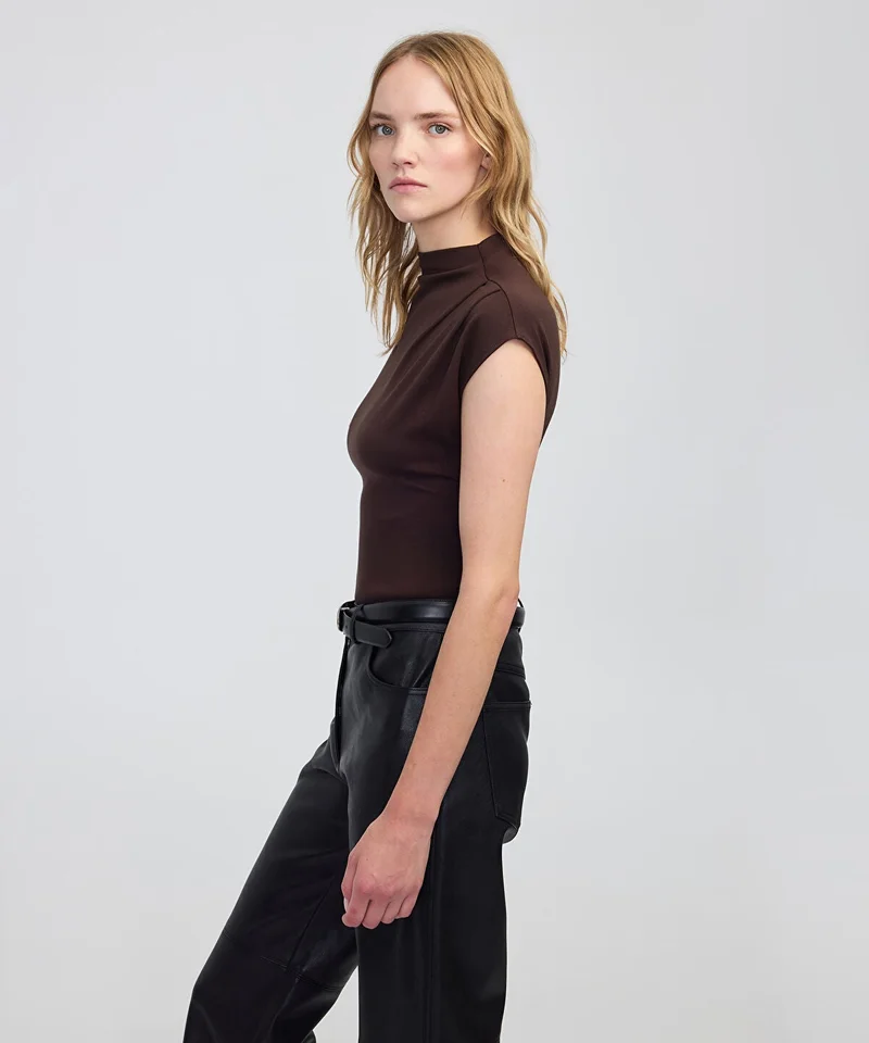 ابيكول High Neck Bodysuit