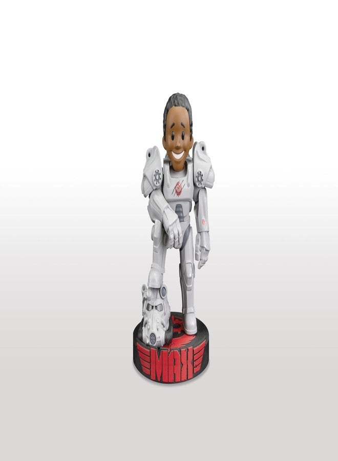 Dark Horse Deluxe Fallout (TV Series): Stylized Maximus 8" Vinyl Figure - Image 2