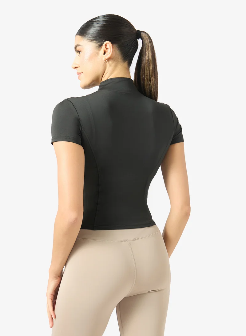 Frwd Seamless Contouring Zip Up Performance T-shirt