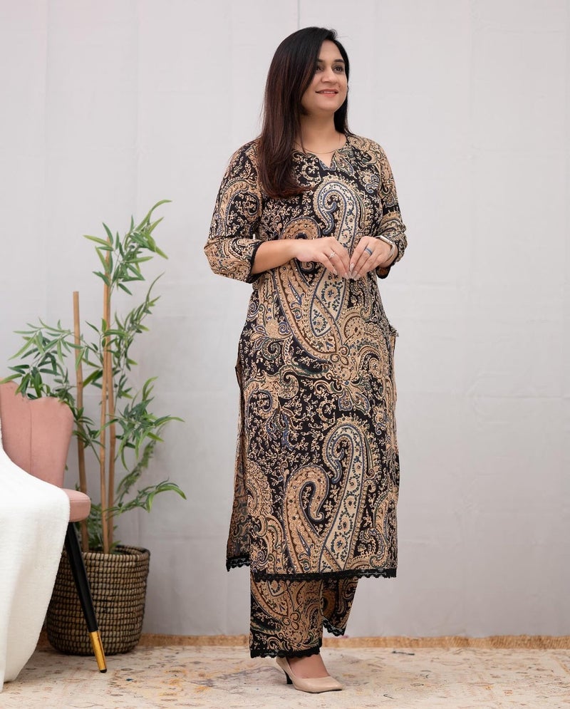 جو سريكي كورتا مستقيمة مطبوعة من رايون فيسكوز من GoSriKi مع قصر (Elevate Black-GS_L_Black_Large) - Image 1