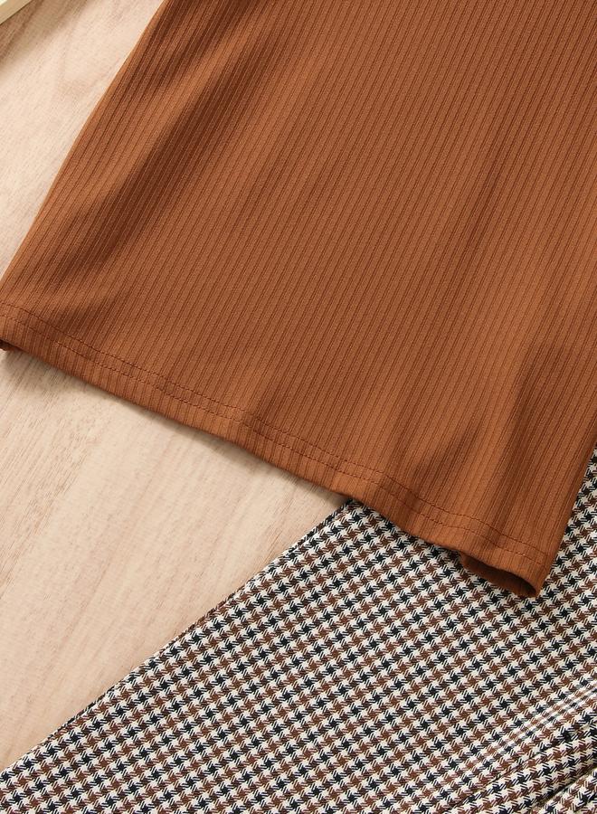 تايك تو طقم توب بأكمام منفوخة بنسيج بارز مع بنطال بنقشة مربعات - Image 4