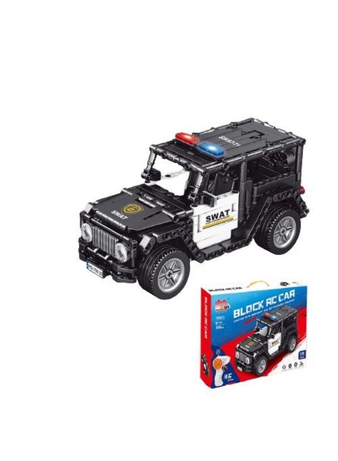 Building Blocks RC Car 1:16 Scale SWAT Police Vehicle Toy, 399 Pieces - Image 1