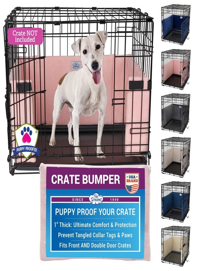 Pet Dreams واقي قفص الكلاب من بيت دريمز - بطانة مريحة حاصلة على براءة اختراع وواقي لذيل الكلب داخل القفص، يناسب أقفاص آي كريت بأحجام 18، 24، 30، 36، 42، 48 بوصة (وردي، صغير جدًا، 18 بوصة). - Image 1
