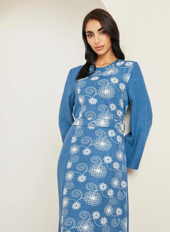 أميرة جلابية مطرزة بحزام