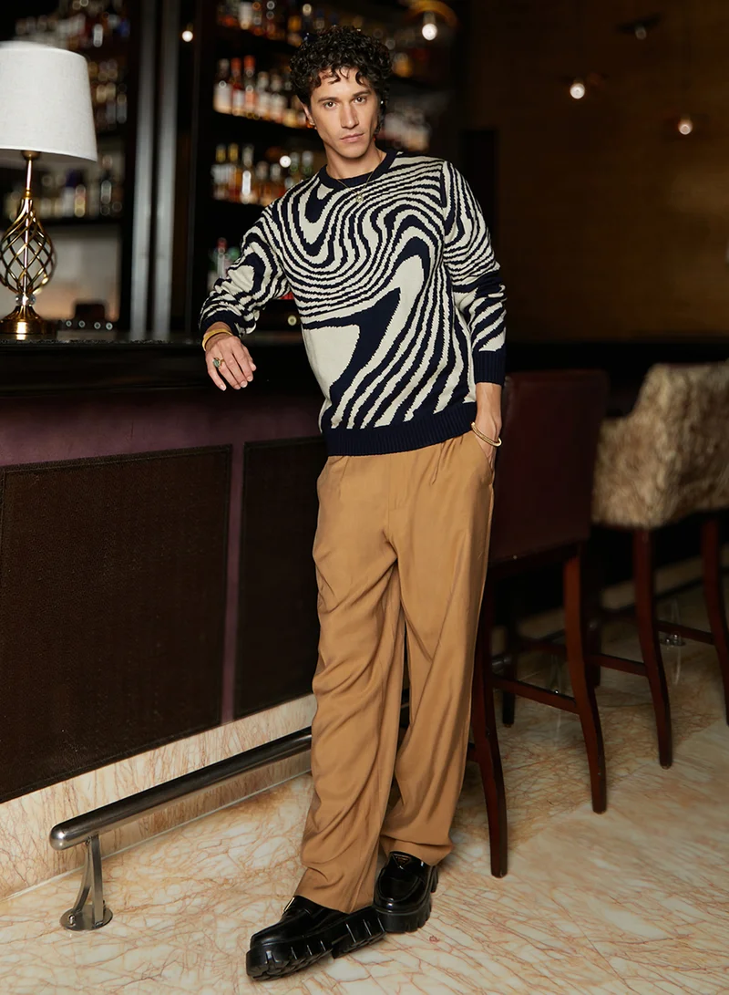 Campus Sutra Men's Onyx Black & Saltbox Beige Fluid Pullover Sweater