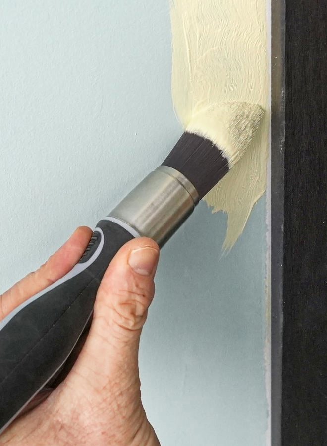 Rollingdog Pointed Round Detail Brush 25mm for fine detail painting on spindles, rails, trim and hard to reach places - Image 3