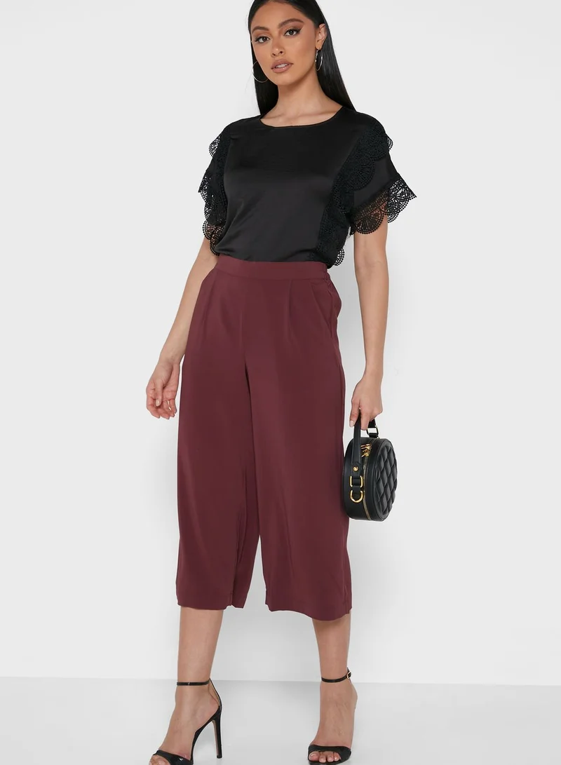VERO MODA Crew Neck Lace Trim Top