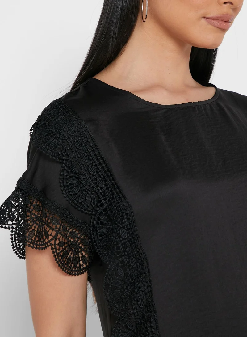VERO MODA Crew Neck Lace Trim Top
