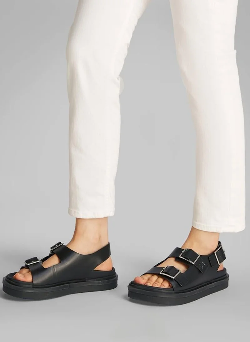 Calvin Klein Jeans LEATHER SANDALS WITH BUCKLE
