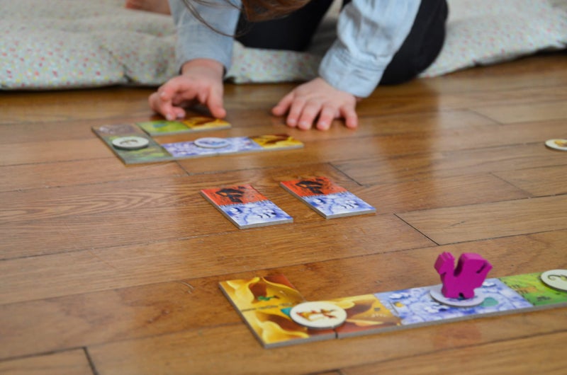 blue orange Dragomino | My First Kingdomino | Fun Kids & Adults Family Fantasy Strategy Game | 2-4 Players | Ages 5 and up | by Blue Orange Games - Image 3