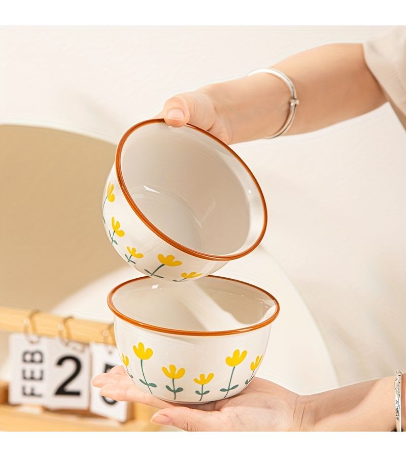 4 Piece Ceramic Dinner Set with 2 Bowls 2 Spoons Elegant Chrysanthemum Tableware Round Dishes for Rice Salad and Soup - Image 1