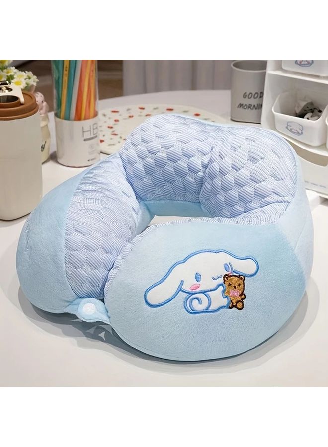 وسادة رقبة على شكل حرف U بمزودج من سانريو، 11.81 بوصة، من ميلودي، مصنوعة من الفرو الناعم المرجاني، باللون الأزرق الفاتح والأبيض - Image 3