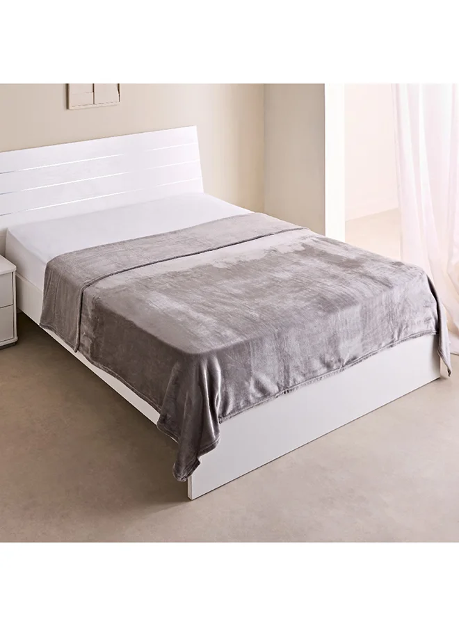 Home Box Nova Solid Flannel Queen Blanket 220 x 200 cm