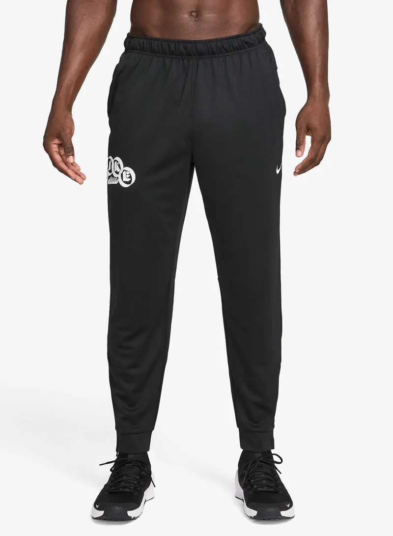 نايكي سراويل رياضية دراي فيت بطبعة توتاليتي