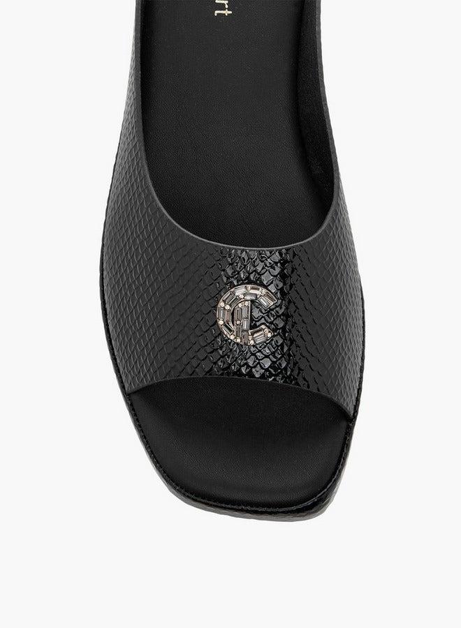 Le Confort Women's Textured Slip-On Comfort Sandals - Image 4