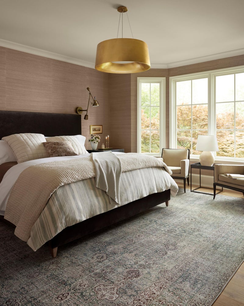 Loloi Chris Loves Julia Jules Collection JUL-08 Emerald/Antique Ivory 7'-6'' x 9'-6'', .13" Pile Height, Area Rug - Image 2