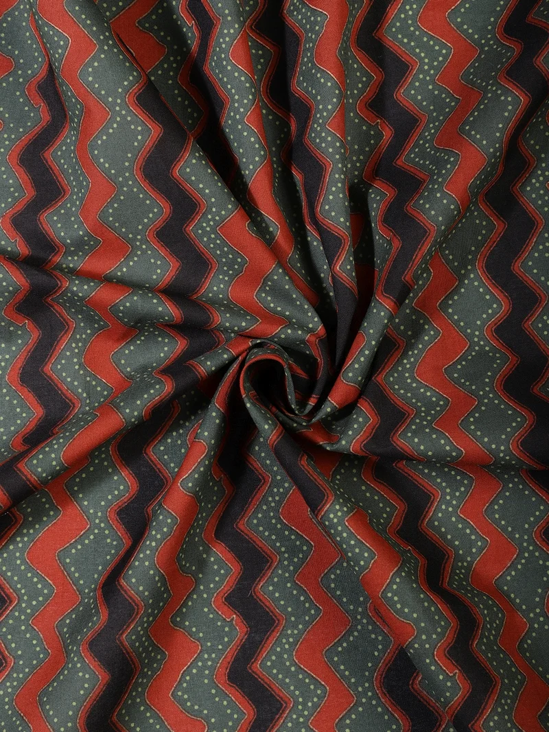 أيه كيه إس Zig-Zag Pattern Fabric in Red and Green