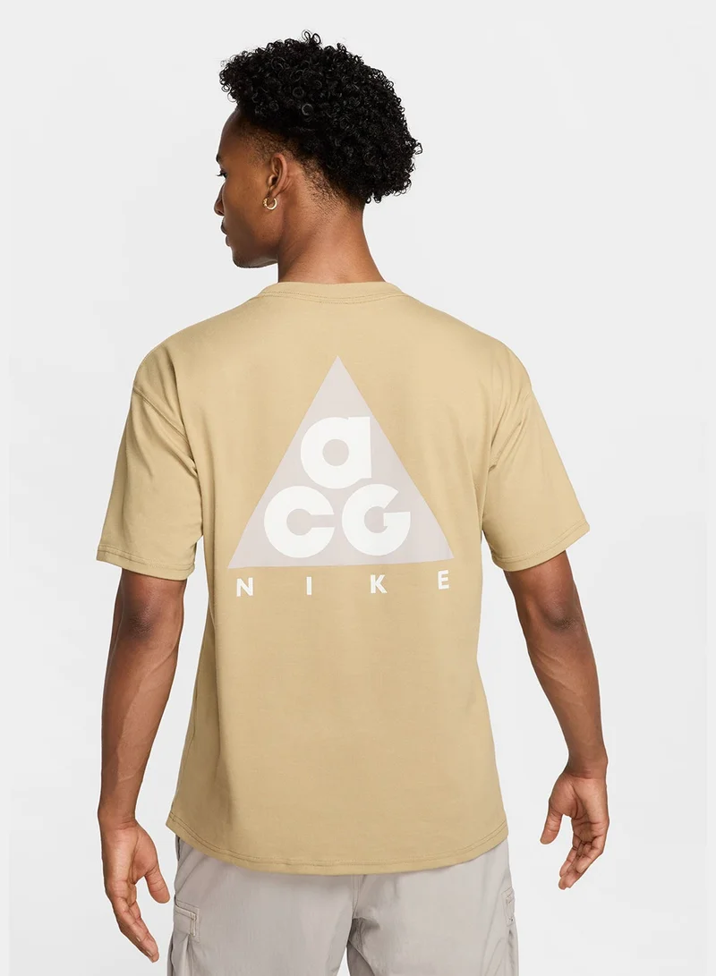 Nike Acg Dri-Fit Graphic T-Shirt