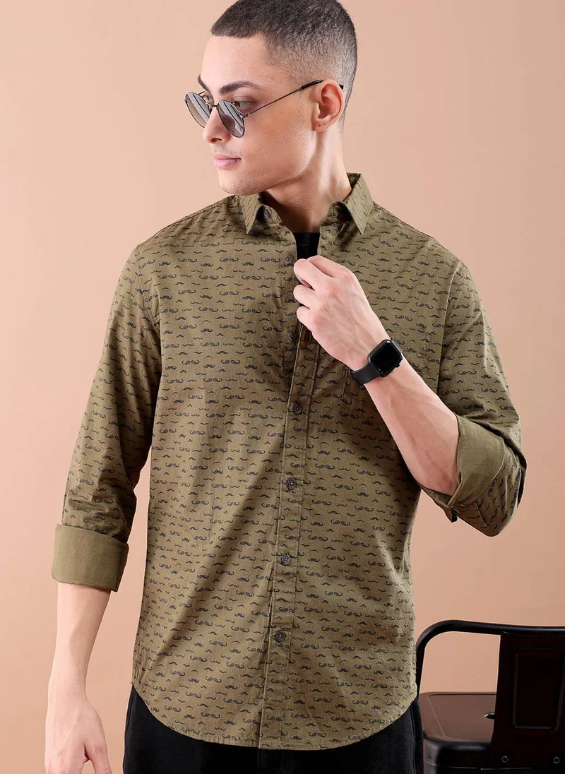 ذا انديان كراج كو Men Slim Fit Graphic Print Full Sleeves Spread Collar Casual Shirt