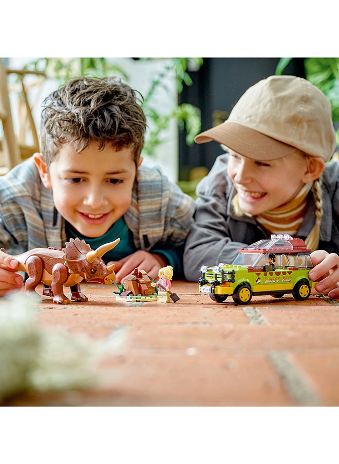 LEGO Jurassic World Triceratops Research 76959 Collectible Building Toy Set; Fun Playset for Kids Aged 8 and Up, Featuring a Buildable Ford Explorer, Posable Dinosaur Figure and 2 Minifigures (281 Pieces) LEGO  - Image 2