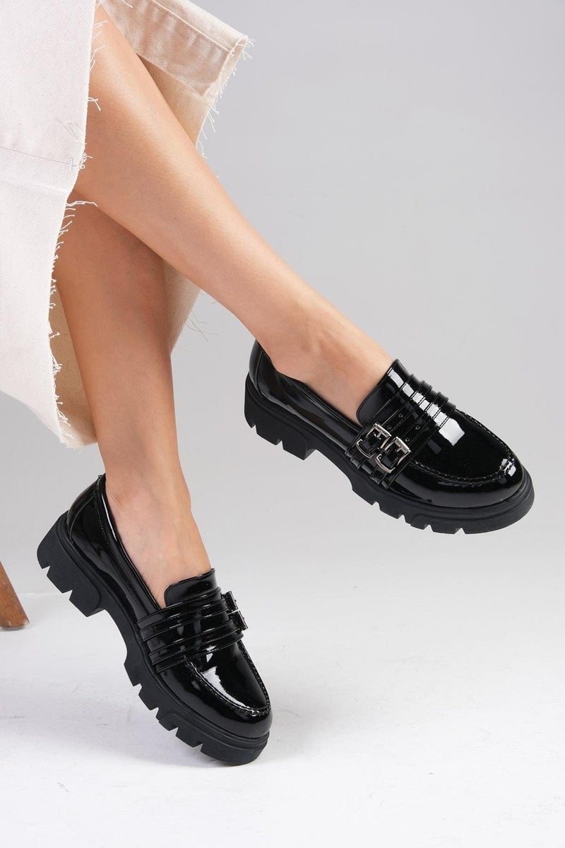 Mio Gusto Gaby Black Color Thick Soled Women's Loafer Shoes  - Image 2
