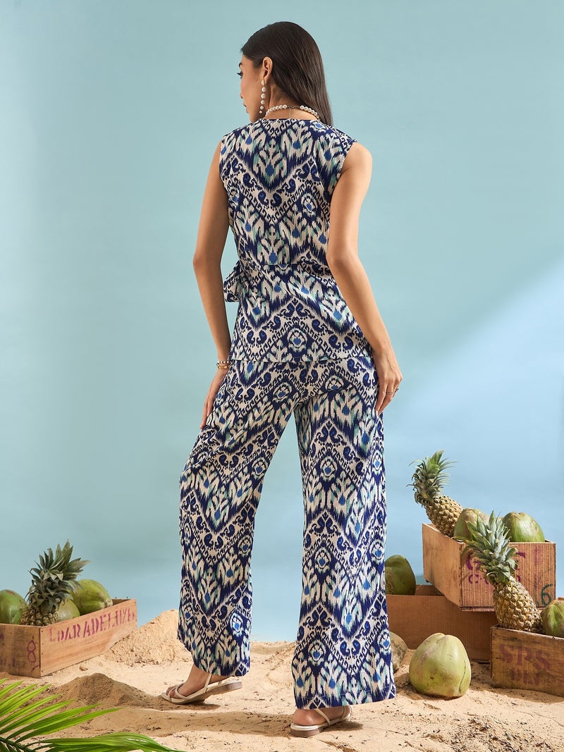 بانيت طقم متناسق (Co-ord Set) من السيرساكر (Seersucker) - أزرق وأبيض - Image 2