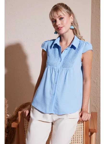 ليلا Lace Detailed Short Sleeve Regular Fit Shirt Women's Shirt 611GO0215