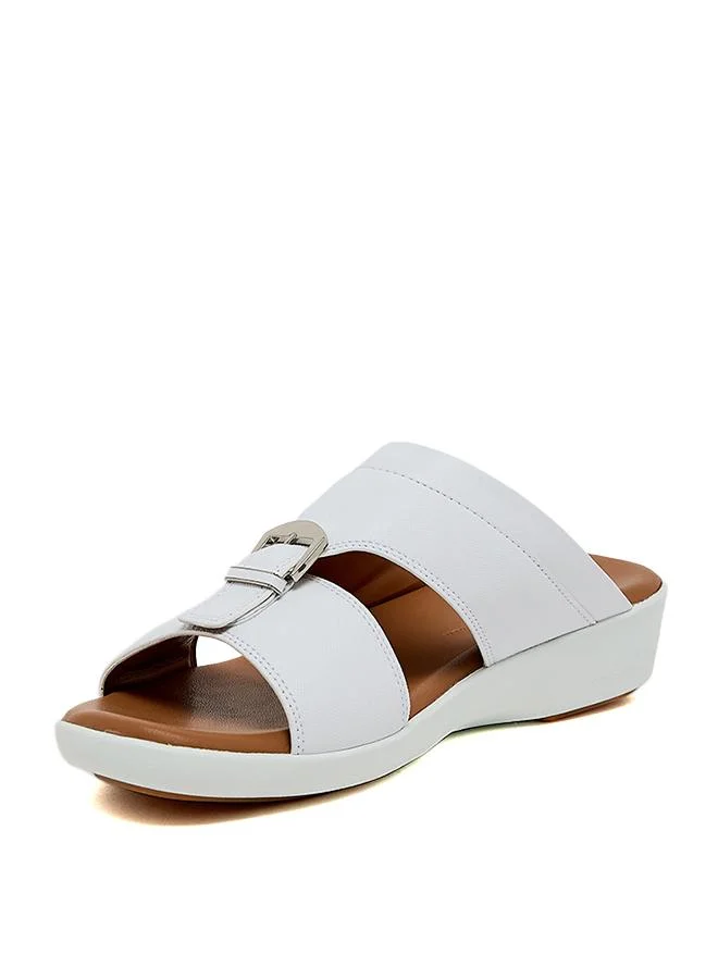 Call it Spring Aragon-817 Men White Arabic Sandals