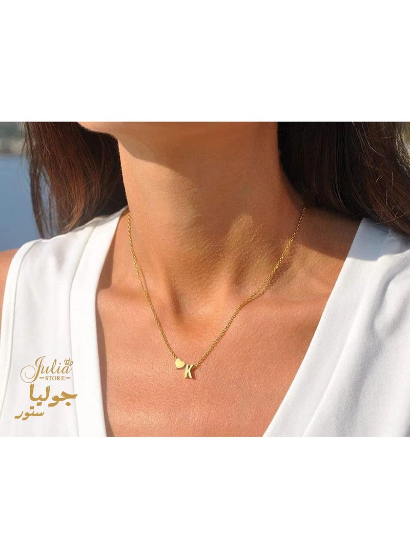 جوليا ستور قلادات أحرف أولية أنيقة للنساء مطلية بالذهب عيار 18 قيراطًا على شكل قلب حرف B قلادة على شكل قلب حرف أولي مخصص قلادات صغيرة تحمل اسمًا هدية للفتيات المراهقات - Image 3
