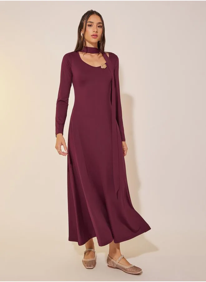 تايك تو Solid Tie-Up Neck A-Line Maxi Dress