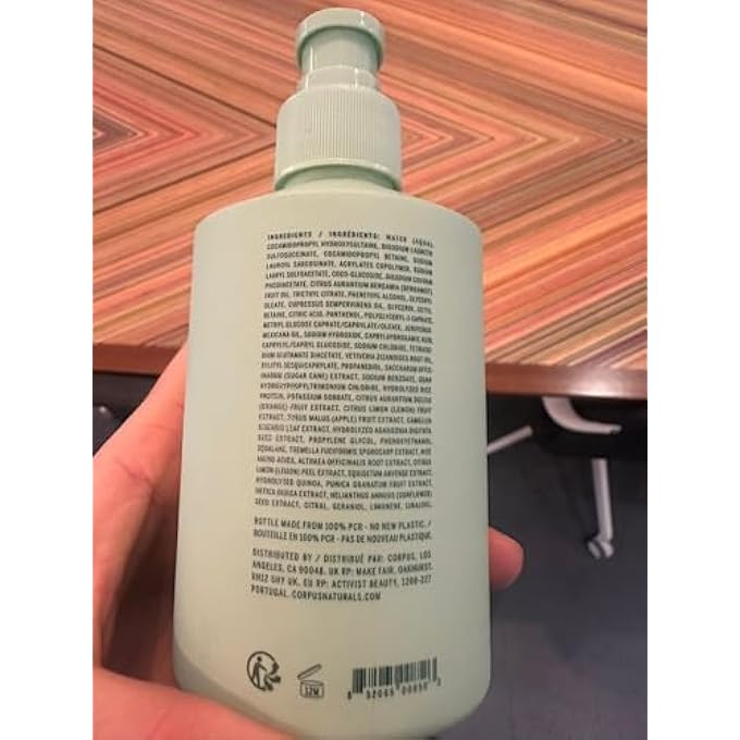 Corpus - CYPRESS SHAMPOO | PLANT-BASED MOISTURIZING FORMULA FOR HAIR & SCALP HEALTH | STRENGTHENING FOR ALL HAIR TYPES | SULFATE-FREE, NO SYNTHETIC FRAGRANCE OR PARABENS (266 ML/ 9 FL OZ) - Image 2