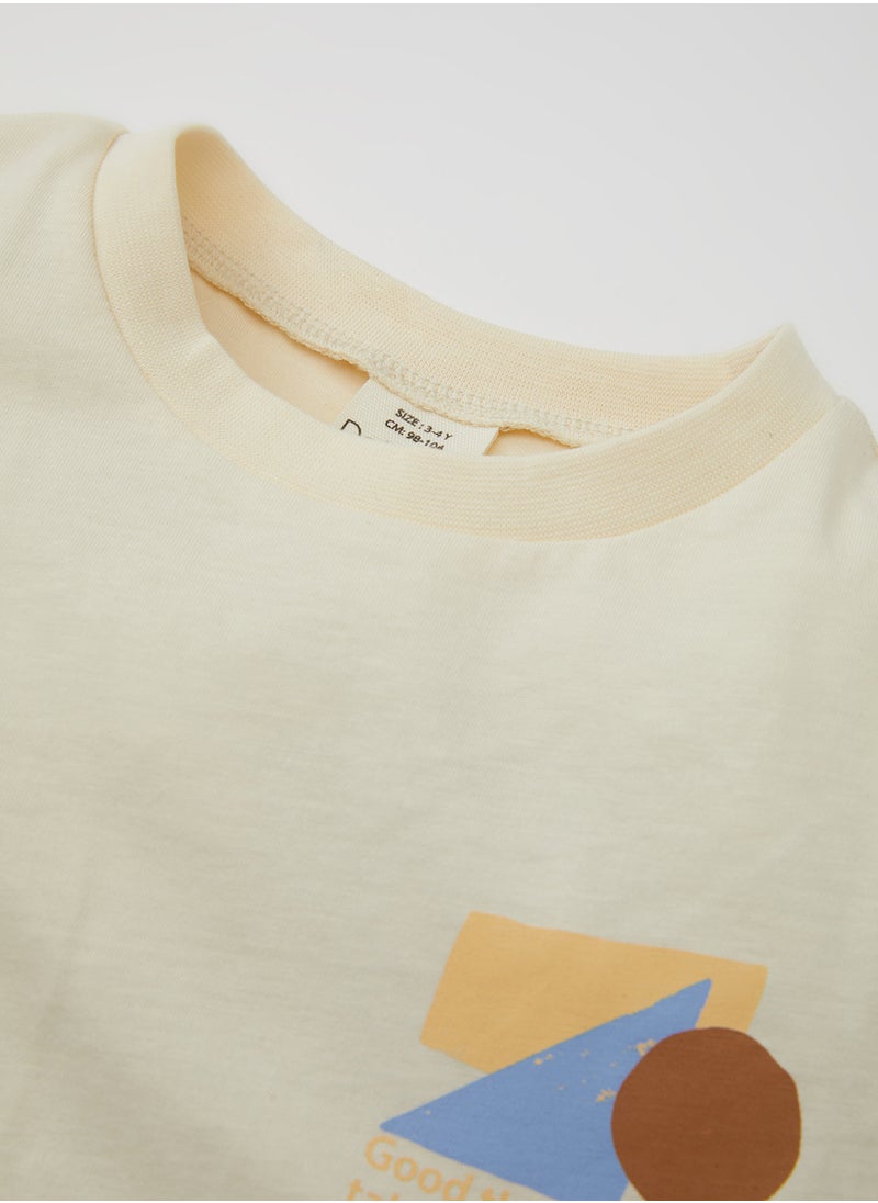 DeFacto Crew Neck Printed Short Sleeve T-Shirt  - Image 3